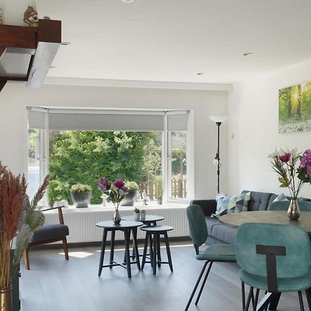 Gezellig En Relaxed Verblijf In Chalet In Putten Op De Veluwe! Ngoại thất bức ảnh