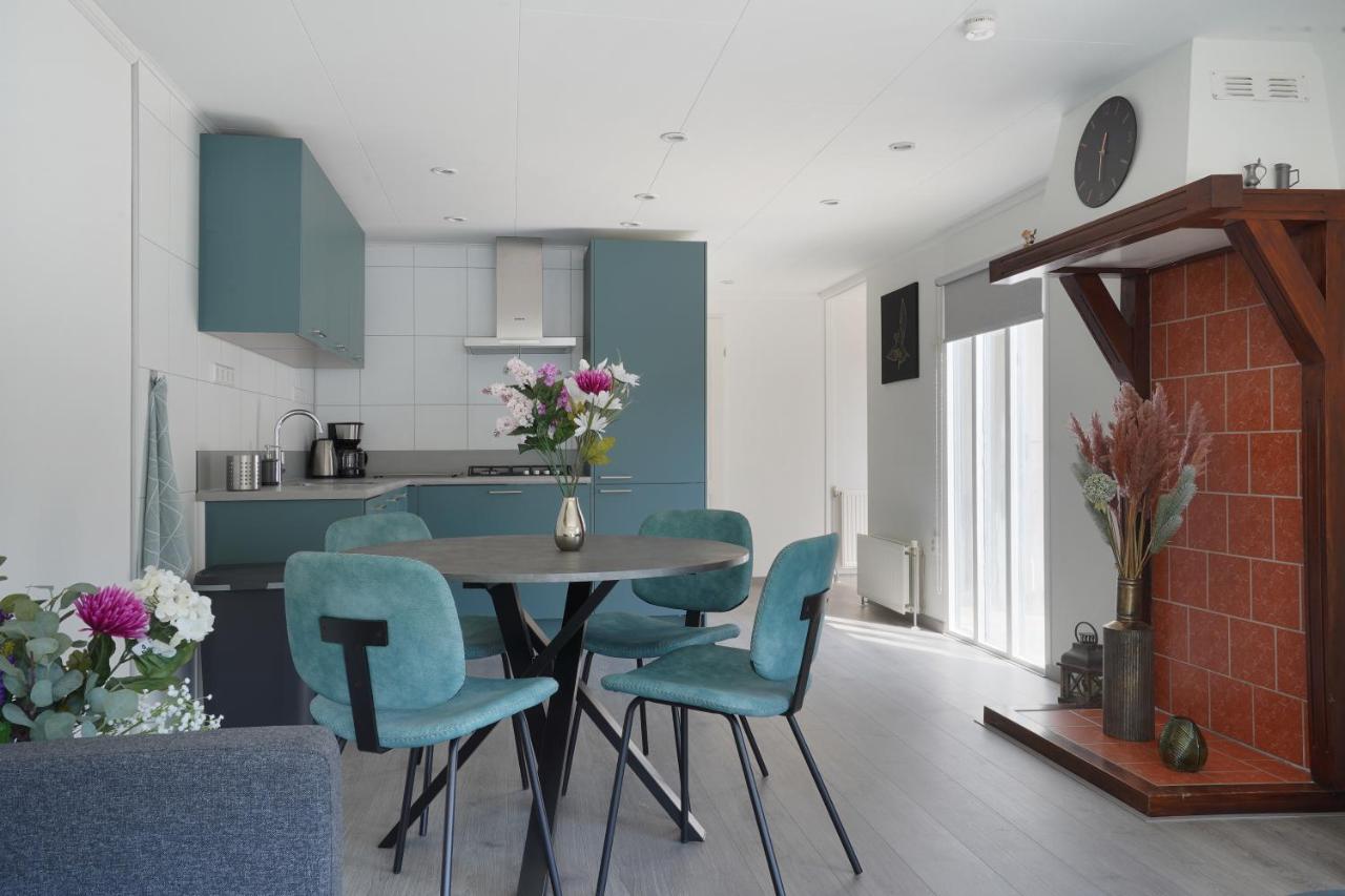 Gezellig En Relaxed Verblijf In Chalet In Putten Op De Veluwe! Ngoại thất bức ảnh